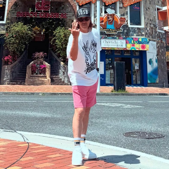 まもなくです 6月1日 発売 BAYFM Ocean Tribe  21周年記念 限定Tシャツ BAYFMのホームページ セブンエイトストアから販売 数量限定だから 絶対 ️発売日にゲットしちゃってね  電波 友達 よろしくね   @bayfm_official @buddiesjapan (2)