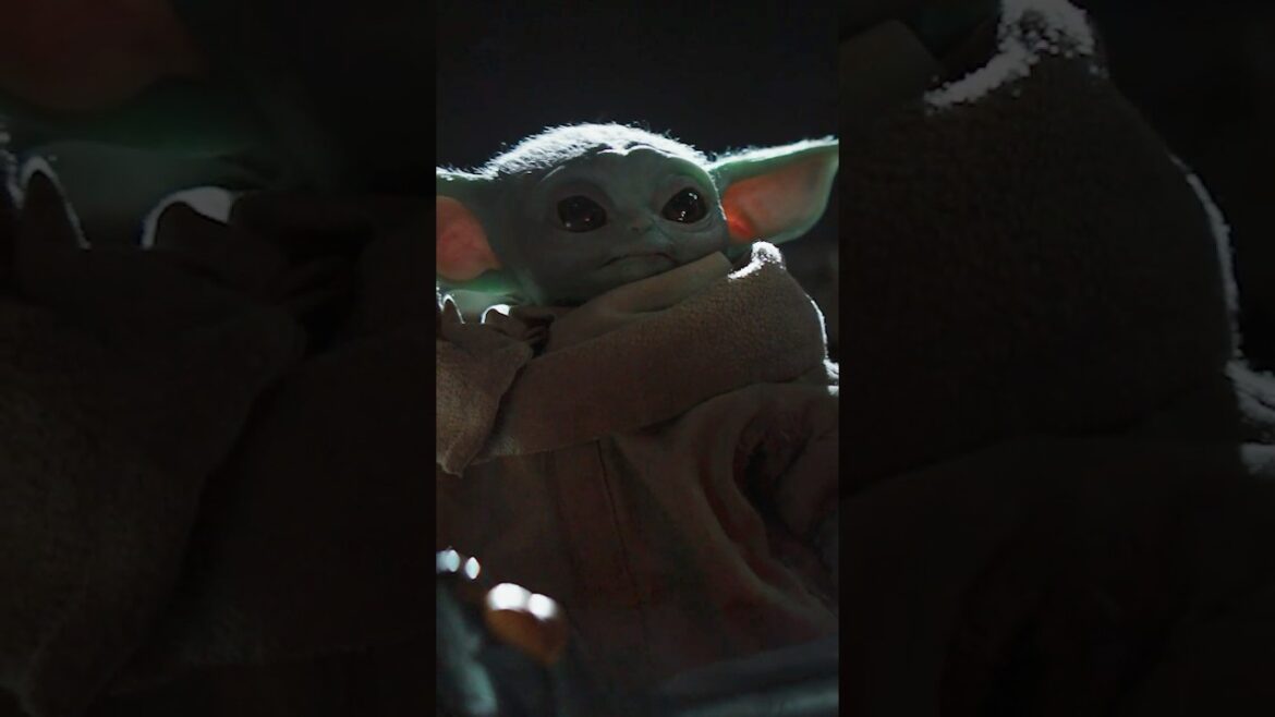 いたずらっ子なグローグー💚｜マンダロリアン シーズン1｜Star Wars(スター・ウォーズ)  #shorts