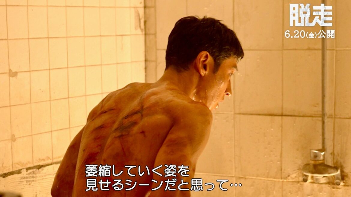 命懸けの脱北。イ・ジェフン、傷口に冷水をぶっかけられ泥水に潜る！／映画『脱走』メイキング映像第2弾