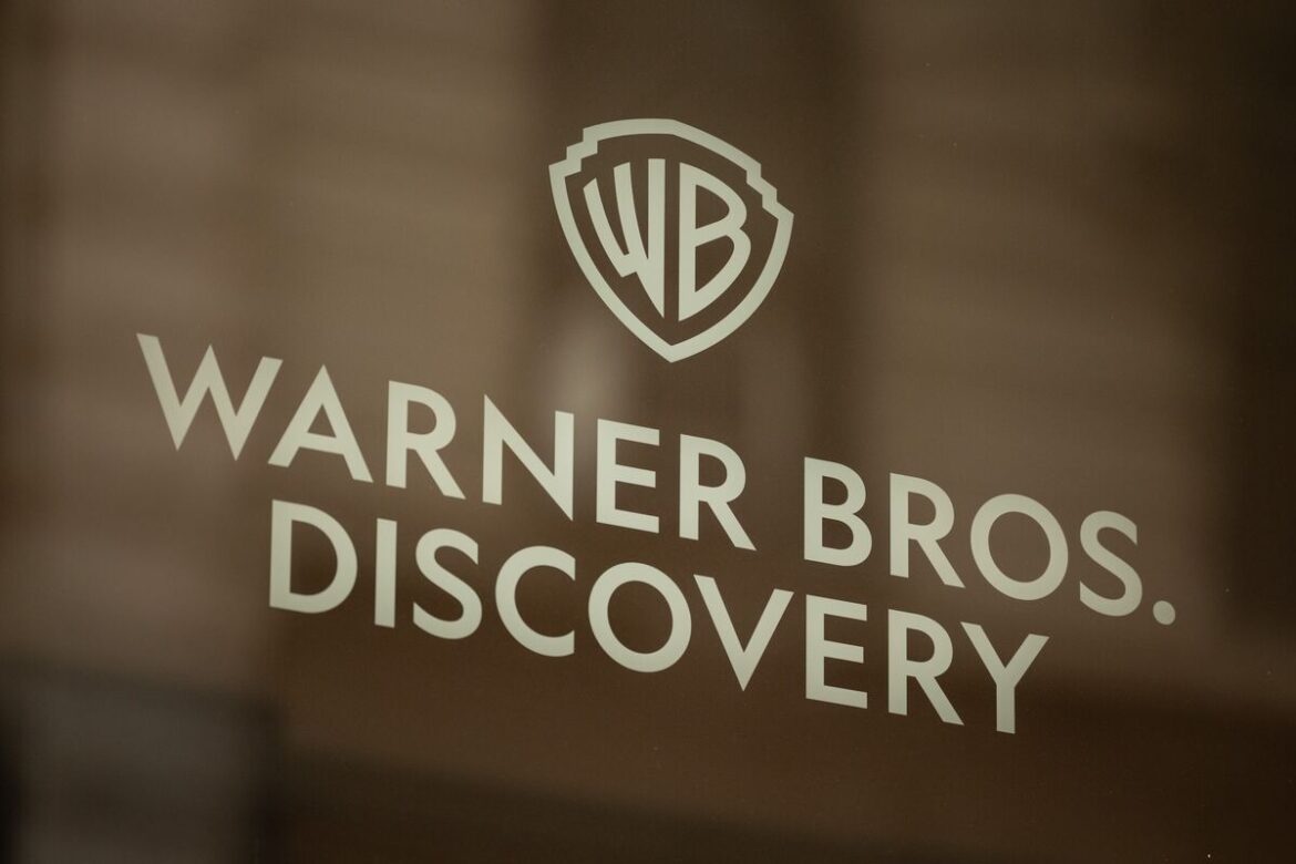 ワーナー･ブラザース、ストリーミングとケーブルＴＶ事業分離を計画 - Bloomberg