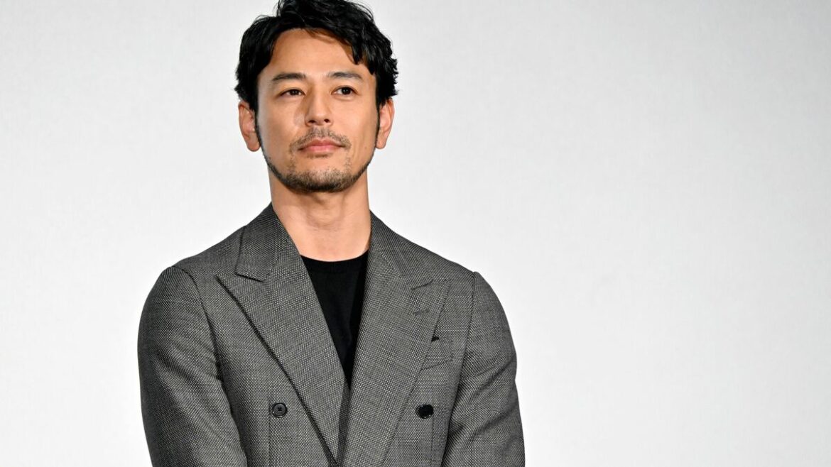 朝ドラ｢あんぱん｣で妻夫木聡が演じる八木のモデルは…やなせたかしを｢リンチの嵐｣から救った恩人の実像 ｢鬼屋敷と呼ばれて恐れられていたが､なかなかの快男子｣ | PRESIDENT Online（プレジデントオンライン）