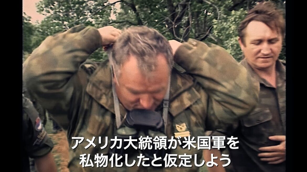 大統領が軍を私物化…今起きている戦争に重なる状況下、音楽が分断された人々をつなぐ。U2ボノがボスニア紛争終結後にサラエボでライブをする約束を果たすまで／映画『キス・ザ・フューチャー』予告編
