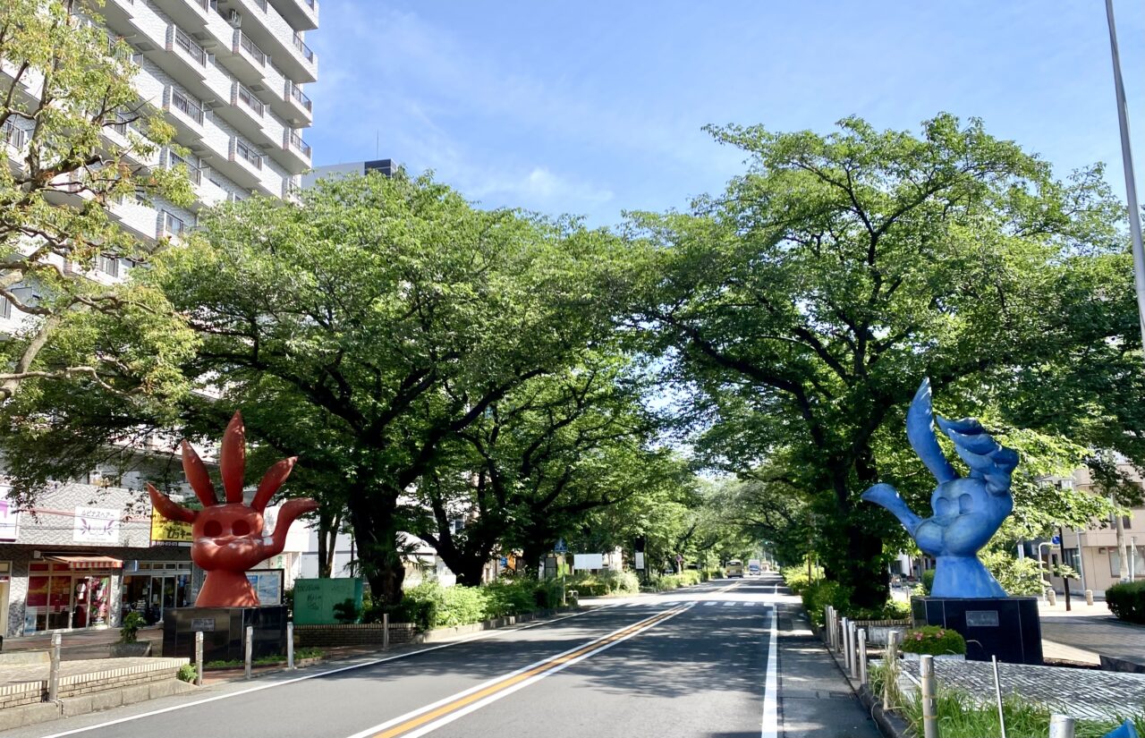 【相模原市中央区】人気番組「TAROMAN」の再放送が5/31より開始！第7話で登場する奇獣に西門で会えます