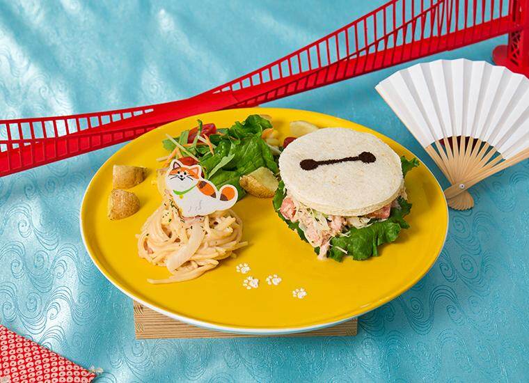 サンドイッチプレート with モチ 1,890円 