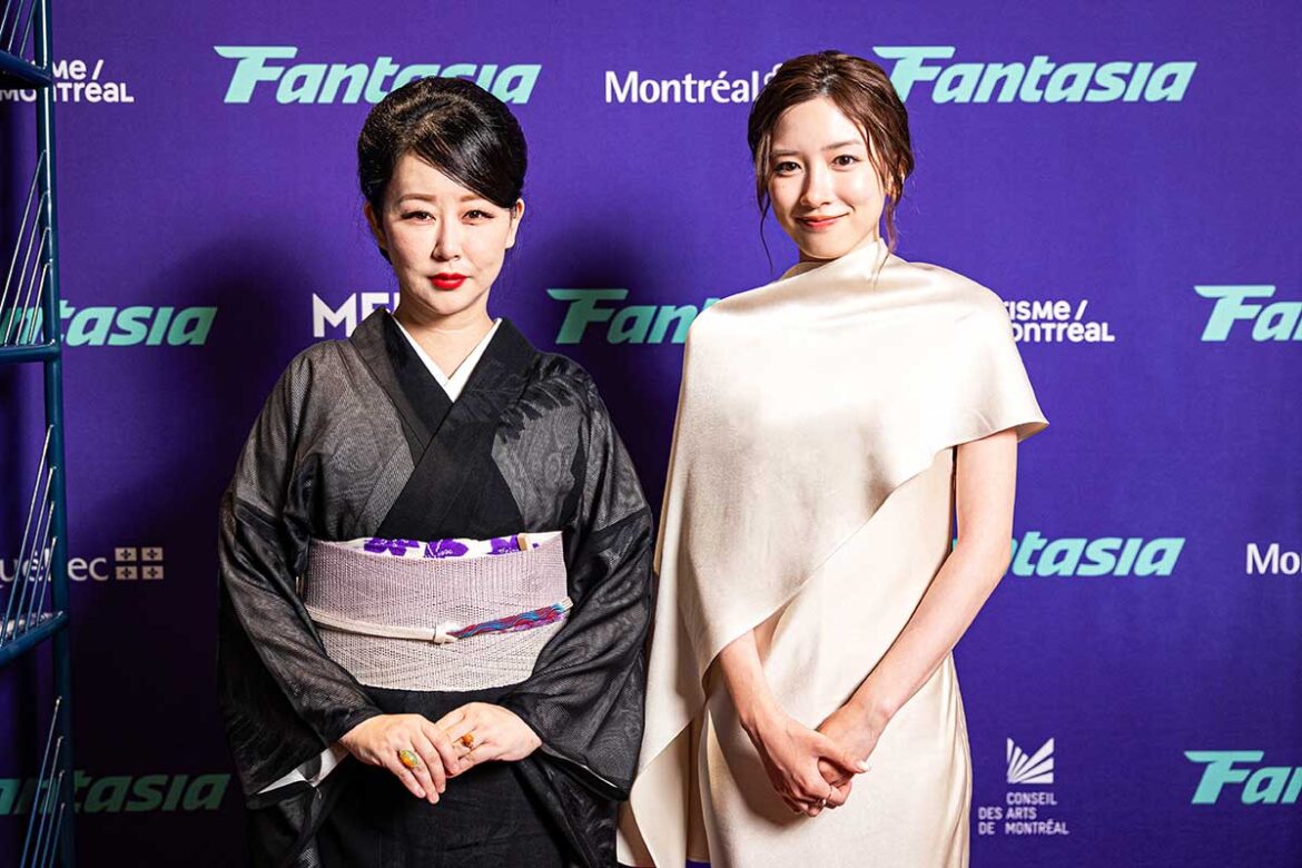 ファンタジア国際映画祭に出席した東村アキコ（左）と永野芽郁【写真：(C)Charles-Antoine Marcotte】