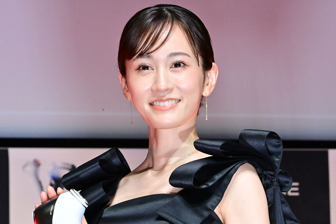 前田敦子「たかみなはやっぱり神」　『音楽の日2025』舞台裏に反響「尊すぎる」「エモくて泣けた」 | ENCOUNT