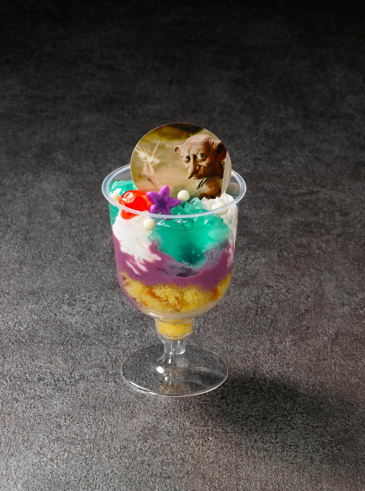 ペチュニアおばさんのトライフル 450円※フードホールで食事を注文した者のみ注文可能。単品での注文不可。