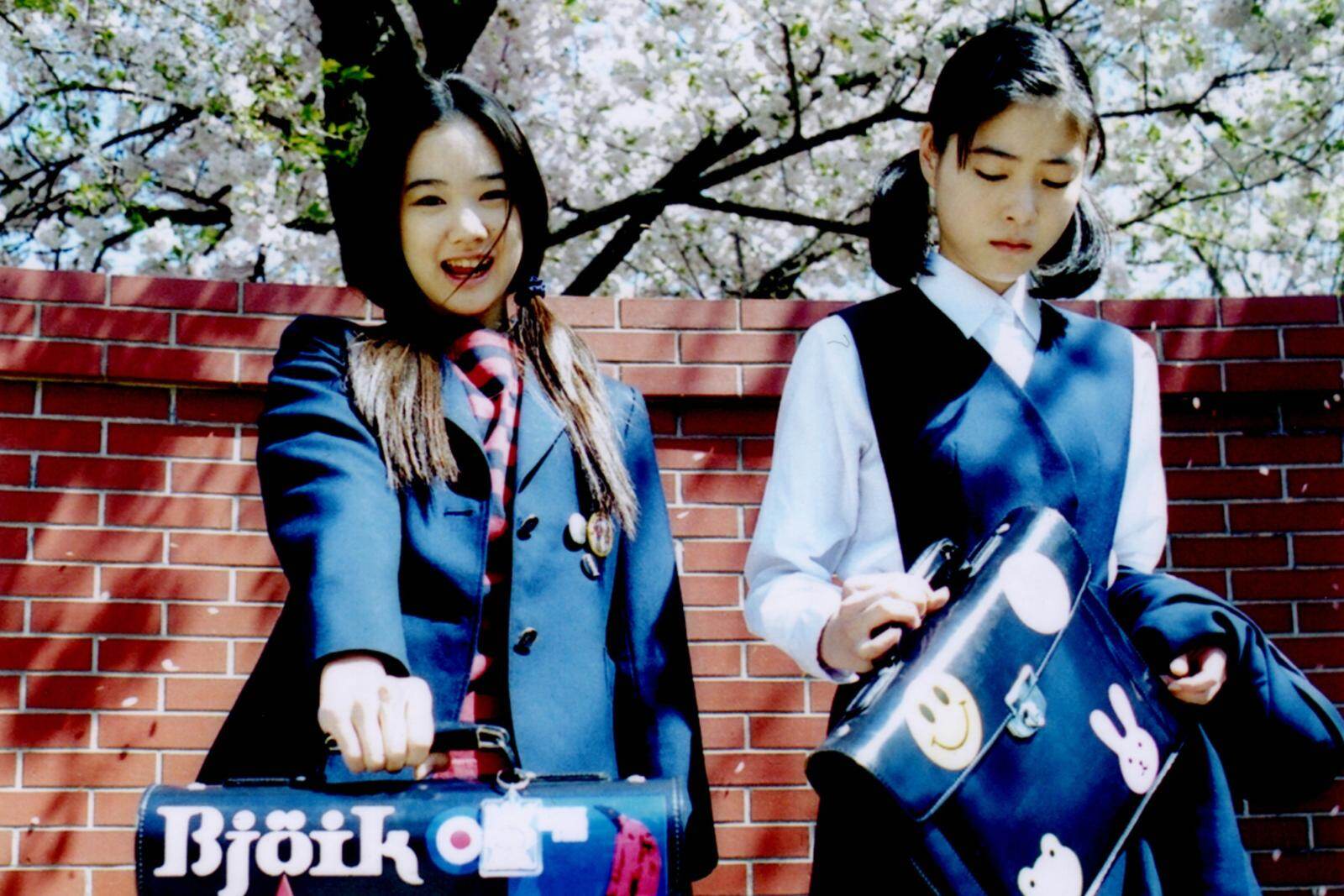 映画『亀は意外と速く泳ぐ』上野樹里×三木聡の“脱力系”コメディ、デジタルリマスター版を劇場で｜写真2