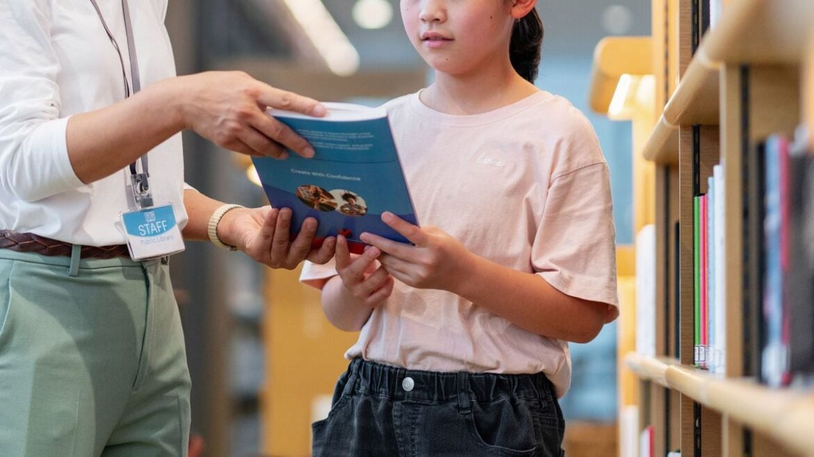 夏休みの読書感想文は今すぐ廃止すべき…独学派の読書猿が提唱｢読書離れの子供が自ら読むようになるスゴ技｣ ｢感想｣を強いられると読書を嫌いになってしまう | PRESIDENT Online（プレジデントオンライン）