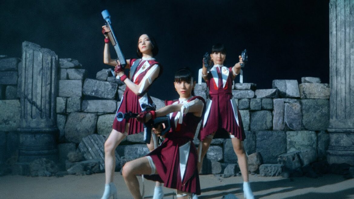 [Official Music Video] Perfume 『巡ループ』