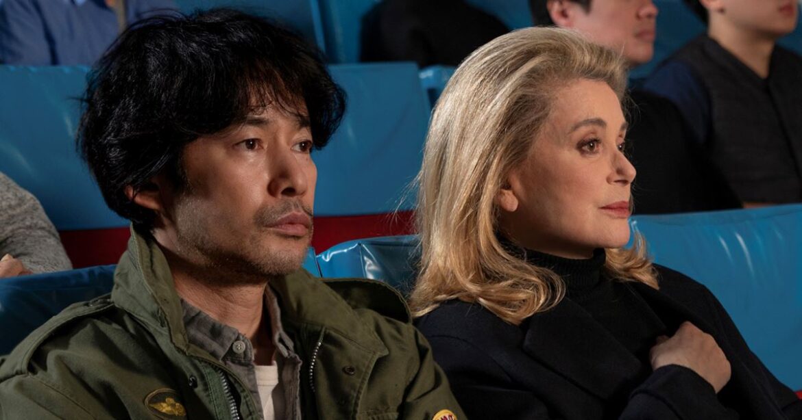 竹野内豊、エリック・クー監督のコメントも　映画『SPIRIT WORLD -スピリットワールド-』場面写真公開 - ぴあ映画
