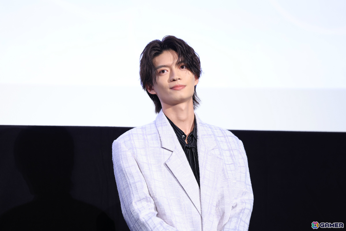 「映画 おでかけ子ザメ とかいのおともだち」公開初日舞台挨拶のレポートが公開！花澤香菜さんレクチャーのもと宮田俊哉さんら男性キャスト陣が“子ザメ語”を披露の画像