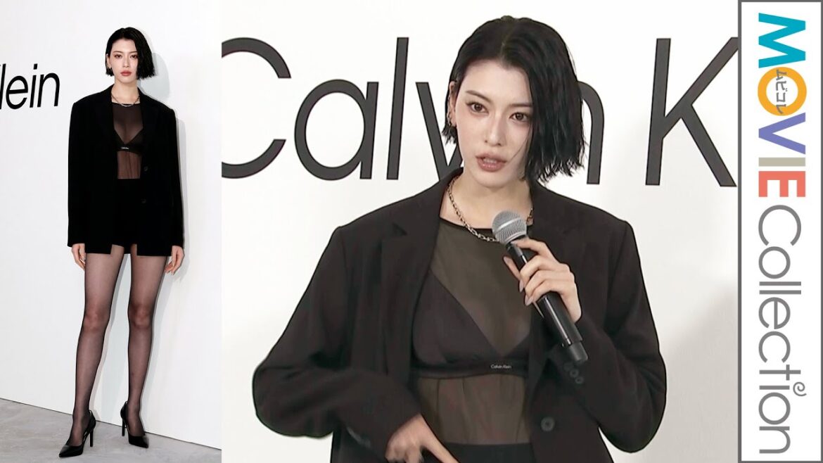 三吉彩花、胸元透けたシースルーのトップス&ショーパンで美脚スラリ/Calvin Klein Harajuku Flagship GRAND OPEN 三吉彩花、胸元透けたシースルーのトップス&ショーパンで美脚スラリ/Calvin Klein Harajuku Flagship GRAND OPEN