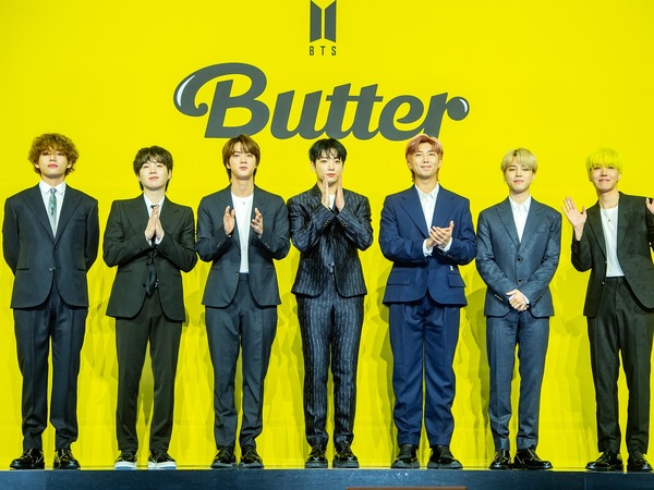 日本でも開催!BTS、全世界の映画館を“アーミーボム”で染める…上映プロジェクト「BTS MOVIE WEEKS」決定 | RBB TODAY 日本でも開催!BTS、全世界の映画館を“アーミーボム”で染める…上映プロジェクト「BTS MOVIE WEEKS」決定 | RBB TODAY