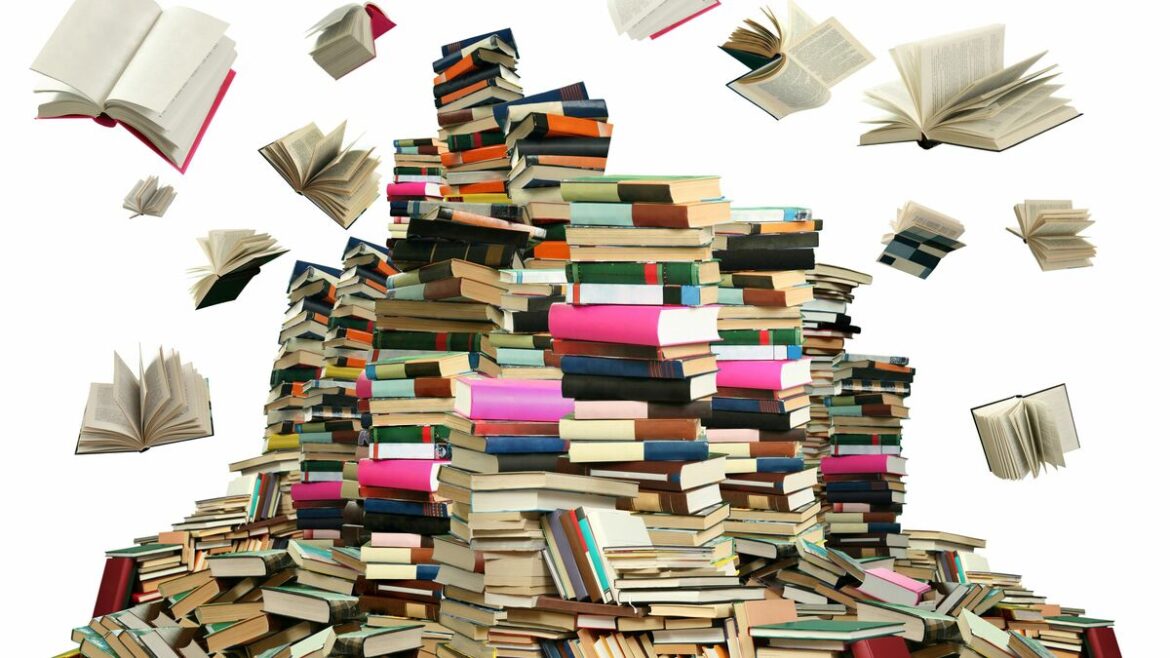 速読技術を習得することでもメモを取ることでもない…膨大な"積ん読"を楽しめる人だけが知る読書のコツ 読むべき本のリストは山ではなく､川のように扱う | PRESIDENT Online（プレジデントオンライン）