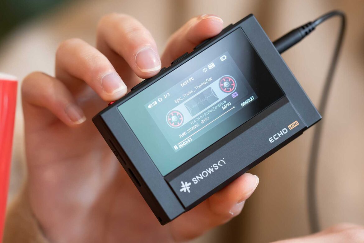 FIIO、約1万円のカセットプレーヤー風音楽プレーヤー「ECHO MINI」 - AV Watch