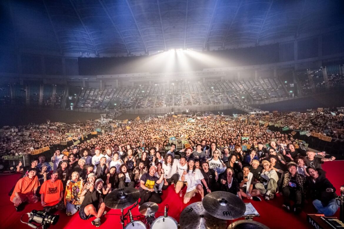 G-FREAK FACTORY、魂の叫びで締めくくった『山人音楽祭』10周年！最終日を最速レポート - ぴあ音楽