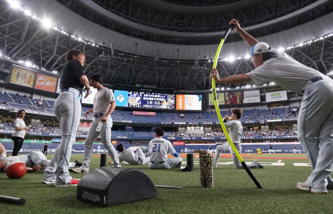 これも新庄劇場！？試合以外でも日本ハムはドラマの連続　飛行機キャンセル、停電、台風… - スポニチ Sponichi Annex 野球