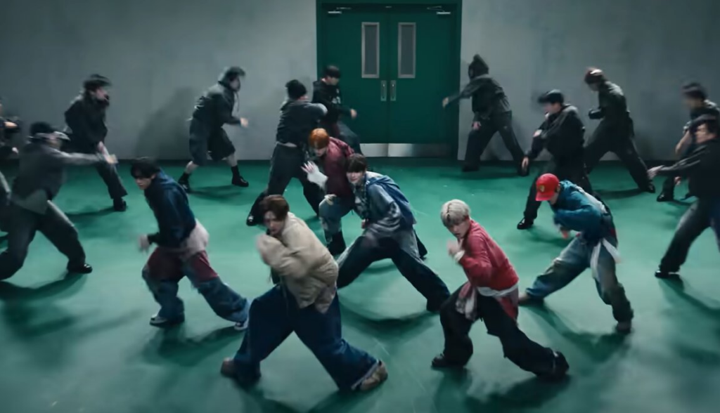 TWS、先行公開曲「Head Shoulders Knees Toes」MV公開…息の合ったダンスパートに注目（Kstyle） - Yahoo!ニュース