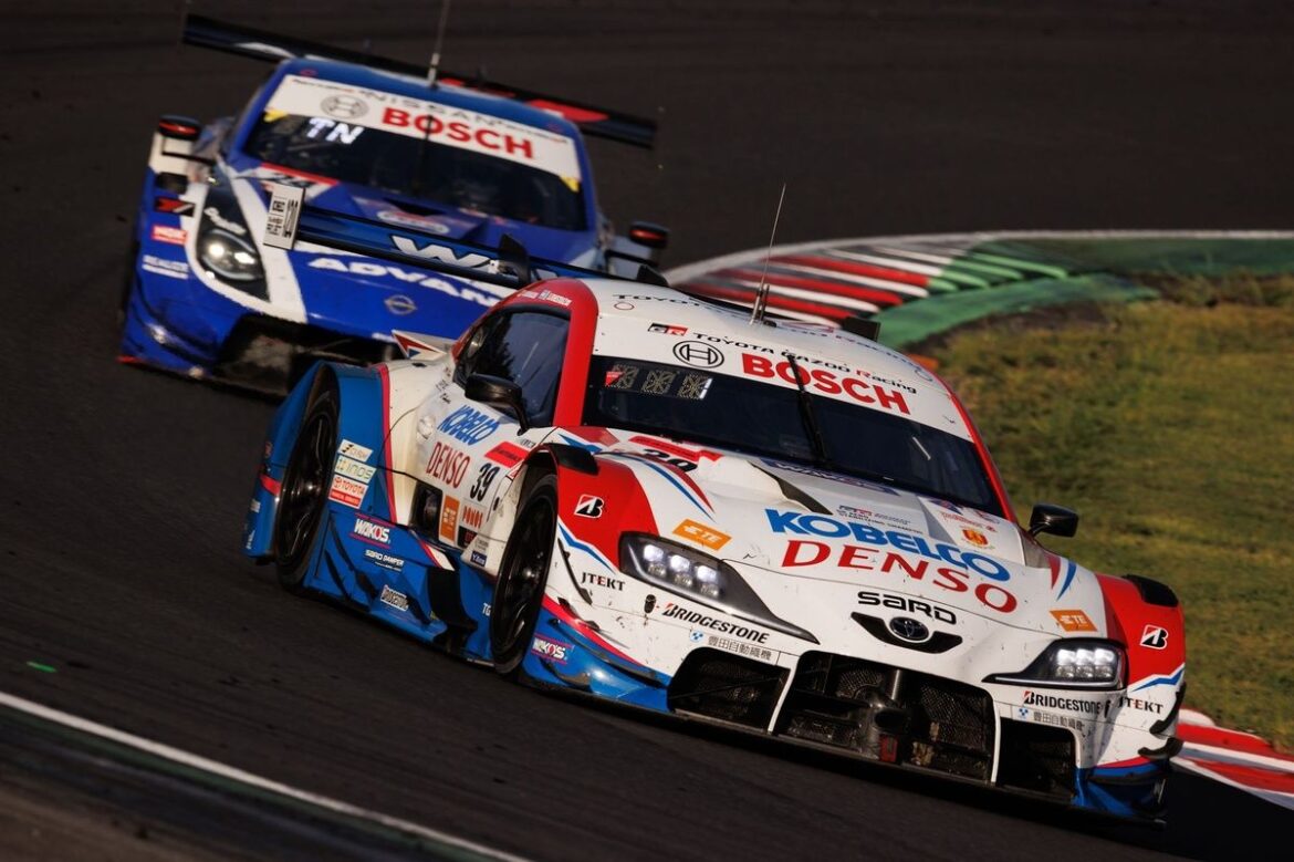 「最悪だ……でもリスクは負いたくなかった」最終ラップで勝利失い悔しがるフェネストラズ。しかし貴重な2位で見えたぞ逆転王座 - carview!