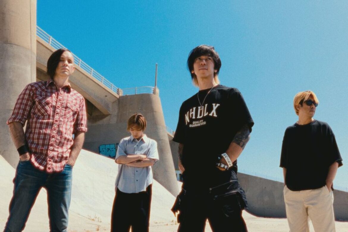 MONOEYES、本日9/3リリースのニュー・アルバム『Running Through the Fire』より深津昌和監督「アンカー」MV公開！ | 激ロック ニュース