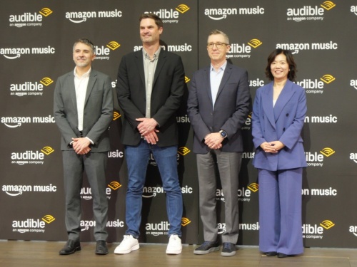 アマゾンジャパンは2025年6月26日、「Amazon Music Unlimited」で「Audible」のオーディオブックを毎月1冊利用できるサービスを提供すると発表した。写真は2025年6月25日に実施されたAmazon Music×Audibleプレス発表会にて撮影