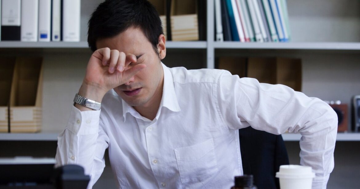 【実は恐ろしい】「考えすぎ」から瞬時に解放される人の最強の習慣・ベスト1 | STOP OVERTHINKING | ダイヤモンド・オンライン