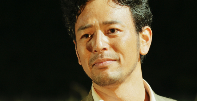 妻夫木聡、訪問数20都市超え 観客・劇場スタッフ5000人以上へ名刺手渡し『宝島』全国キャラバン特別映像(ORICON NEWS) – dメニューニュース 妻夫木聡、訪問数20都市超え 観客・劇場スタッフ5000人以上へ名刺手渡し『宝島』全国キャラバン特別映像(ORICON NEWS) - dメニューニュース