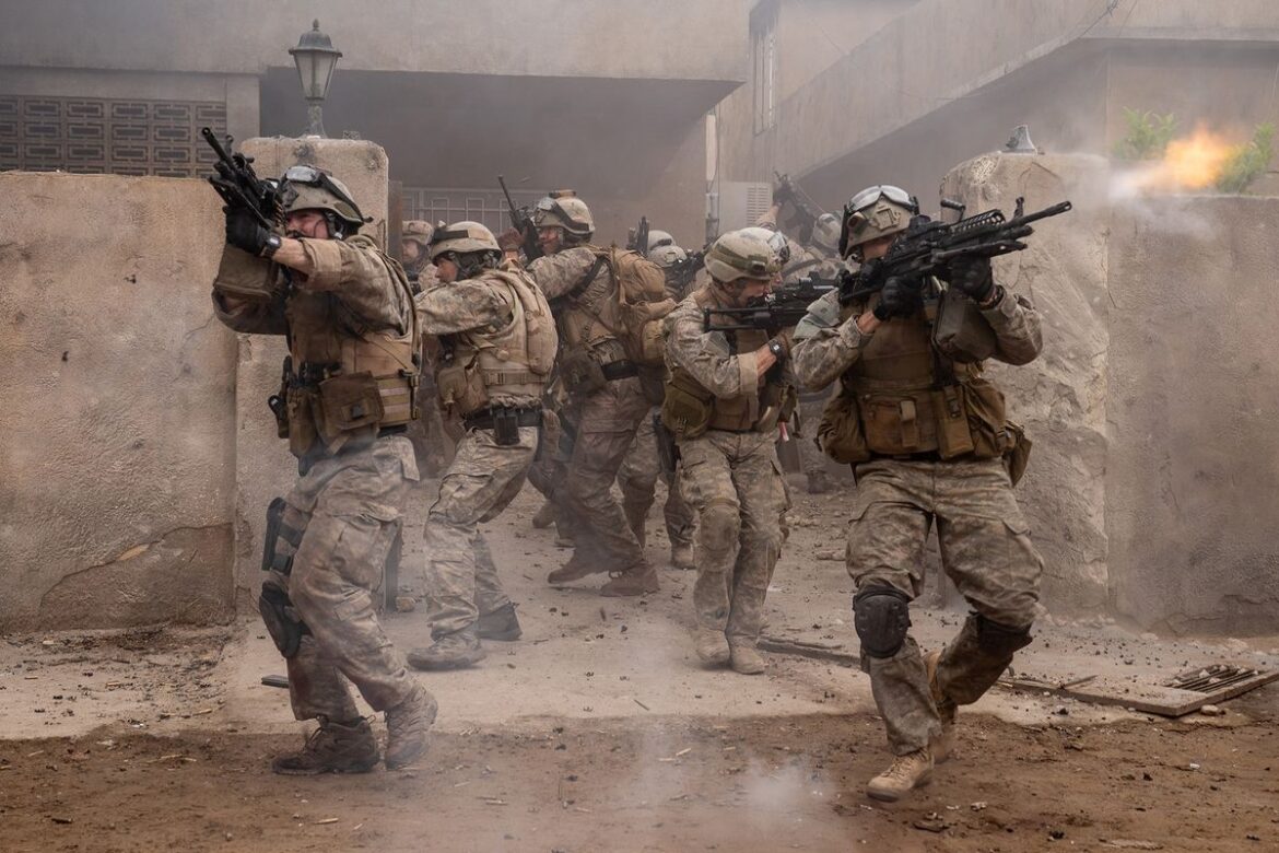 映画史上最もリアルな戦闘を描くA24制作映画『ウォーフェア 戦地最前線』監督が実際に体験した戦場を徹底再現する場面写真|最新の映画ニュースならMOVIE WALKER PRESS 映画史上最もリアルな戦闘を描くA24制作映画『ウォーフェア 戦地最前線』監督が実際に体験した戦場を徹底再現する場面写真|最新の映画ニュースならMOVIE WALKER PRESS