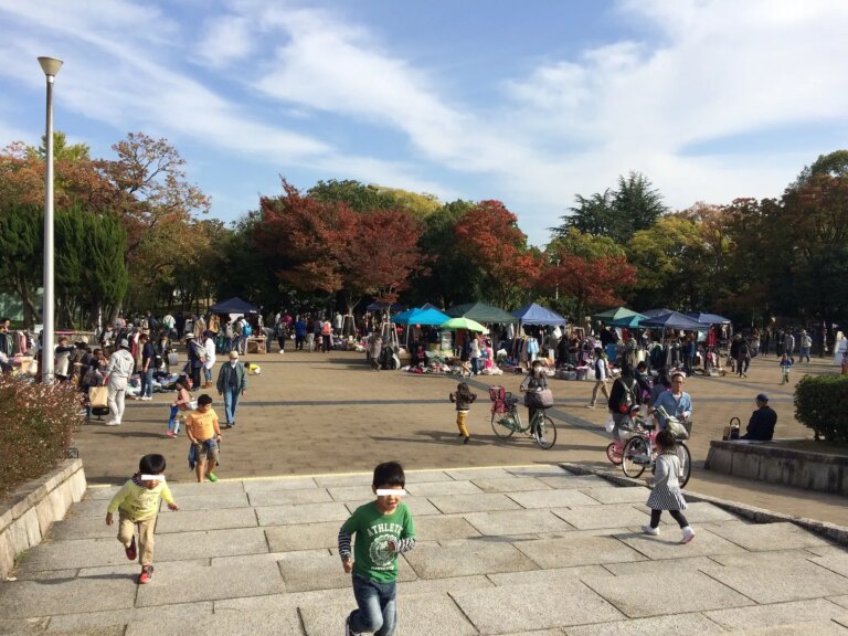 ガレージセールの様子