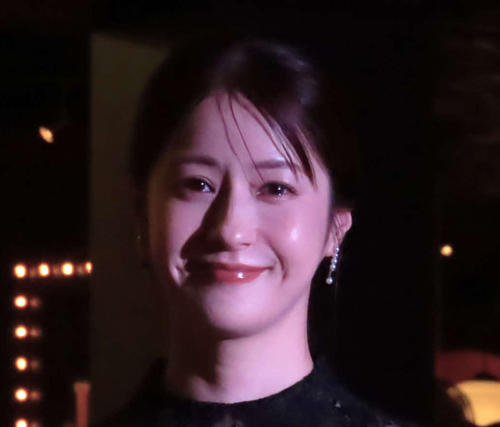 【菊花賞】「松本若菜の息子の名前が…」今週も日曜劇場「ザ・ロイヤルファミリー」馬券がある? – nikkansports.com 松本若菜(2025年10月撮影)