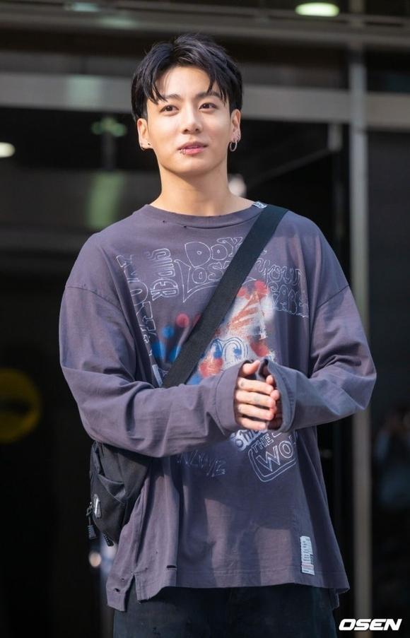 BTS ジョングク、南山タワーを背景にモッパン披露!?“ソロ飯”に続き…飾らない魅力にファン熱狂(Kstyle) – Yahoo!ニュース BTS ジョングク、南山タワーを背景にモッパン披露!?“ソロ飯”に続き…飾らない魅力にファン熱狂(Kstyle) - Yahoo!ニュース