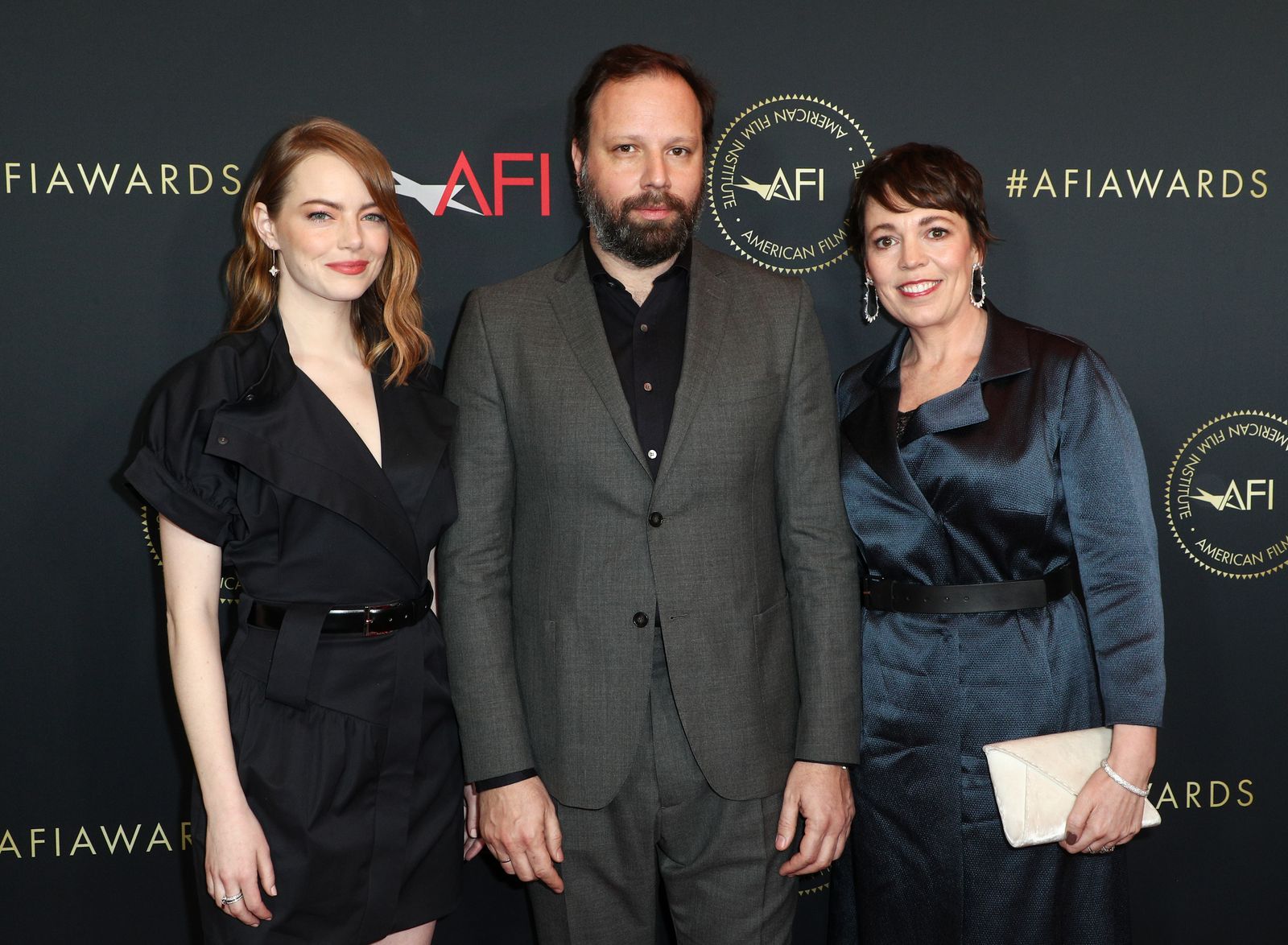 エマ・ストーン、オリヴィア・コールマン、ヨルゴス・ランティモスEmma Stone Yorgos Lanthimos and Olivia Colman attend AFI Awards Luncheon Los Angeles USA ...