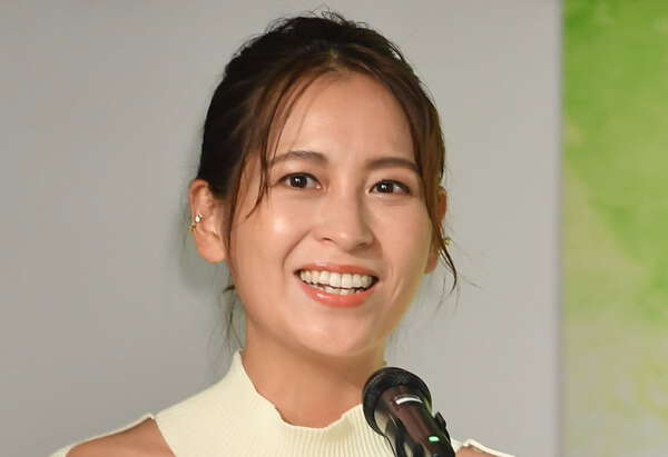 元TBS人気アナ、芸人夫は「ずっとイスに座ってます」普段は自室から出てこず「いつ寝てるか分からない」 – au Webポータル 元TBS人気アナ、芸人夫は「ずっとイスに座ってます」普段は自室から出てこず「いつ寝てるか分からない」 - au Webポータル