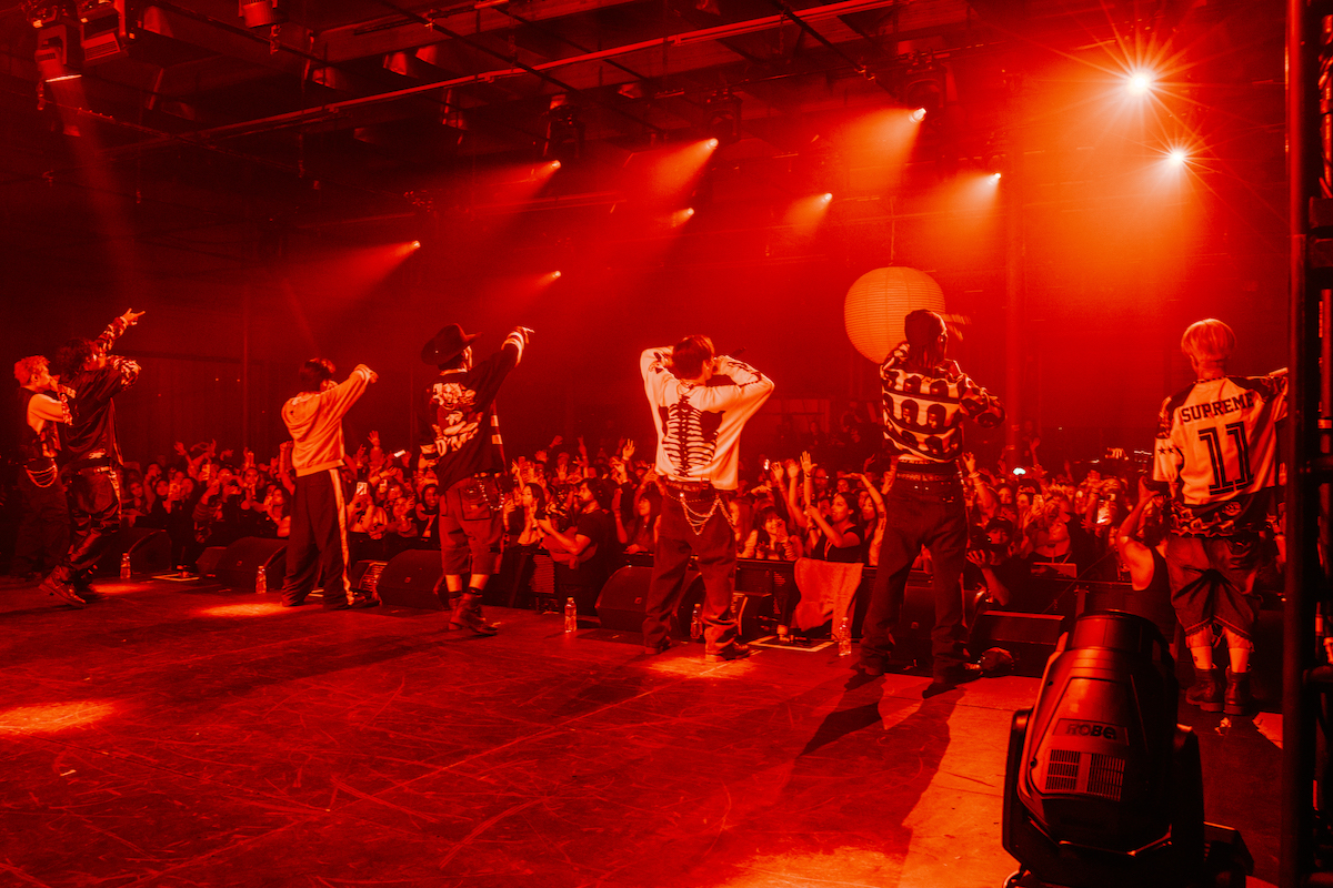 PSYCHIC FEVER ライブ写真