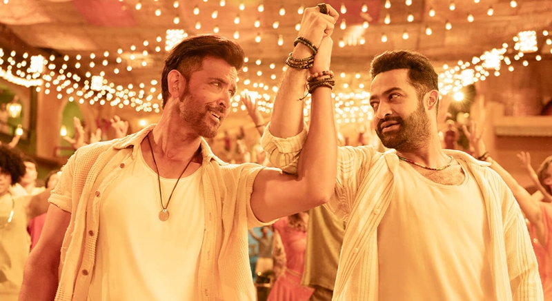 まさかの「日本語で始まる」注目インド映画!『RRR』のNTR Jr.参戦『WAR/バトル・オブ・フェイト』序盤の見どころ – banger.jp まさかの「日本語で始まる」注目インド映画!『RRR』のNTR Jr.参戦『WAR/バトル・オブ・フェイト』序盤の見どころ