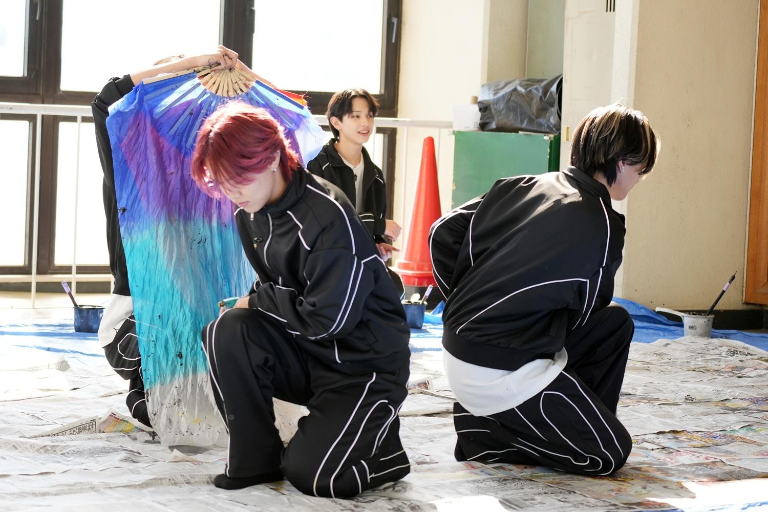 書道パフォーマンスに挑戦！LIL LEAGUEが書道＋音楽＋ダンスで躍動感あふれる作品を