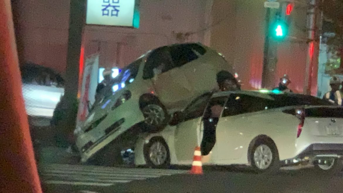 埼玉県国道3号線,蓮田交差点に交通事故🚘CAR-Accident,Hasuda,Saitama,Japan,2019-11-26