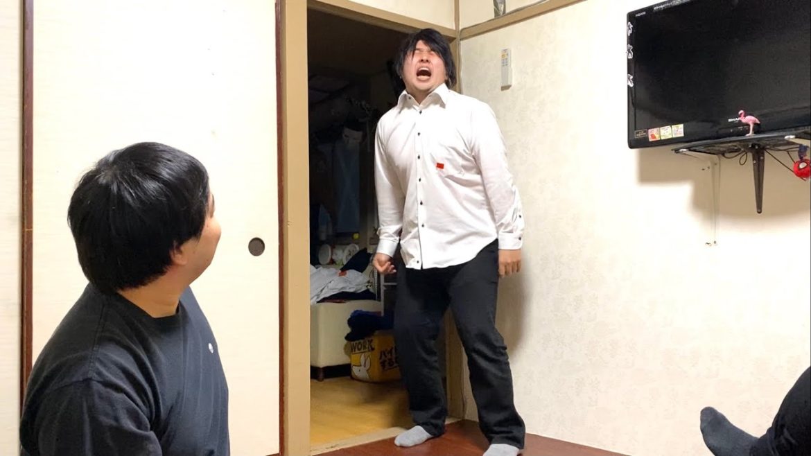 『太陽は動かない』で乱入してくる藤原竜也