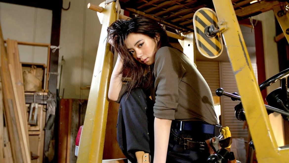 フィフス・ハーモニー 『Work From Home feat.池田エライザ』日本版ミュージック・ビデオ