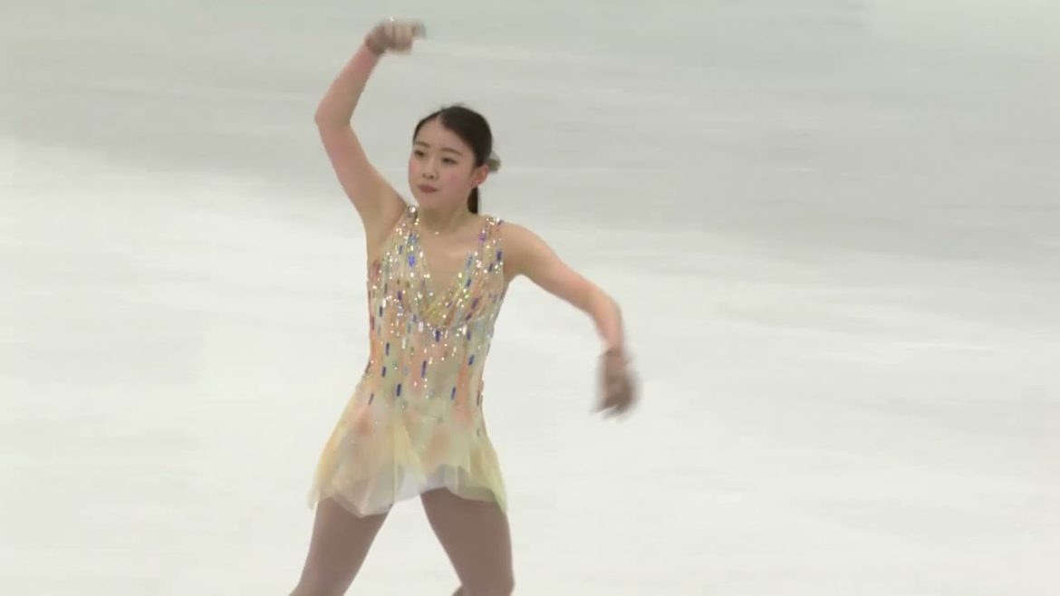 世界フィギュアスケート選手権2021＜公式練習(3/25)･紀平梨花＞【フジテレビ公式】