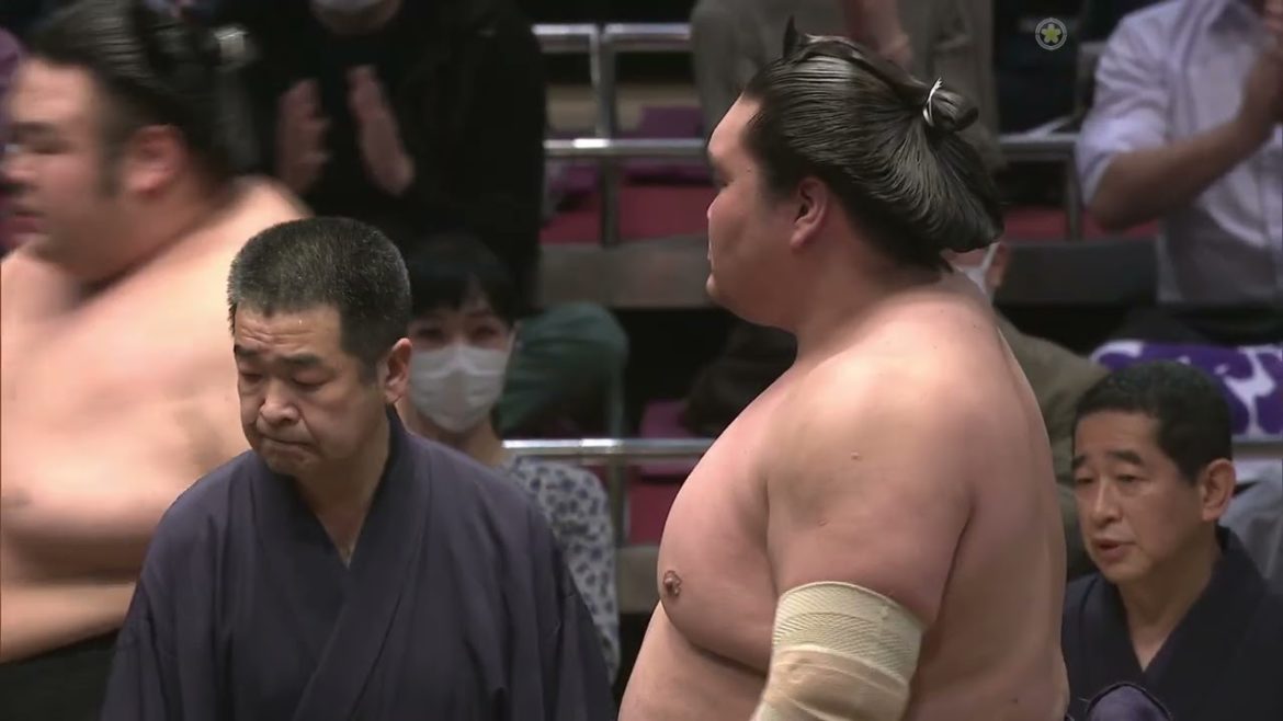 3度目の優勝！貴景勝ｰ照ノ富士　優勝決定の一番　令和三年三月場所千秋楽