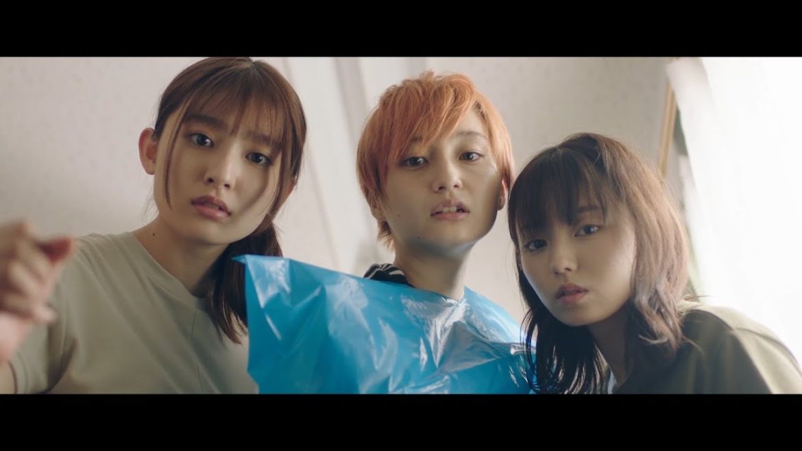 吉川愛ｘ今泉佑唯x萩原みのり、夢に向かってもがく女子3人の未来は？　映画『転がるビー玉』予告