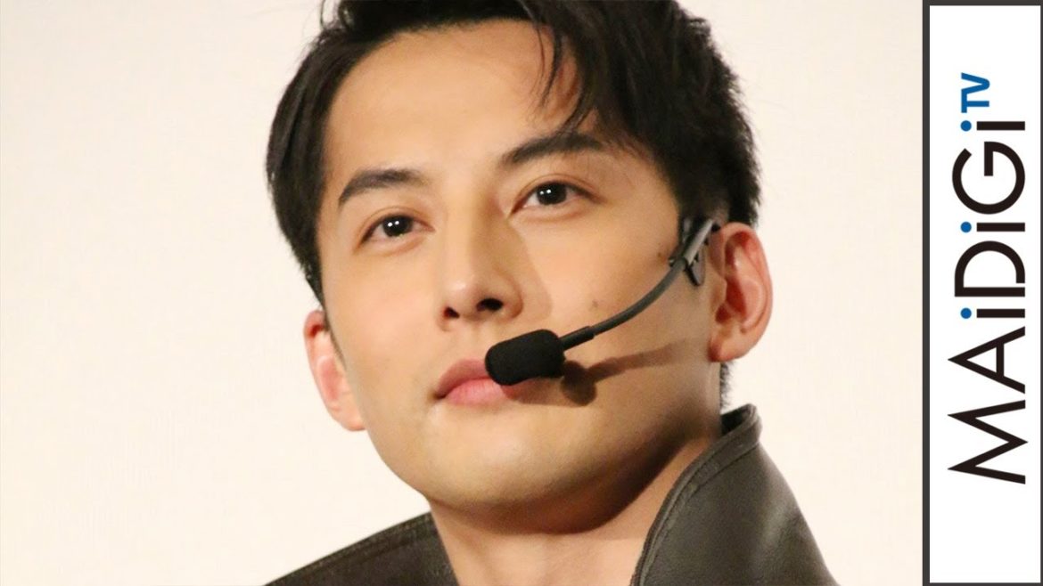 石黒英雄、“ウルトラマンオーブ”演じ感慨「必死に作った」「劇場版　ウルトラマンオーブ　絆の力、おかりします！」舞台あいさつ1