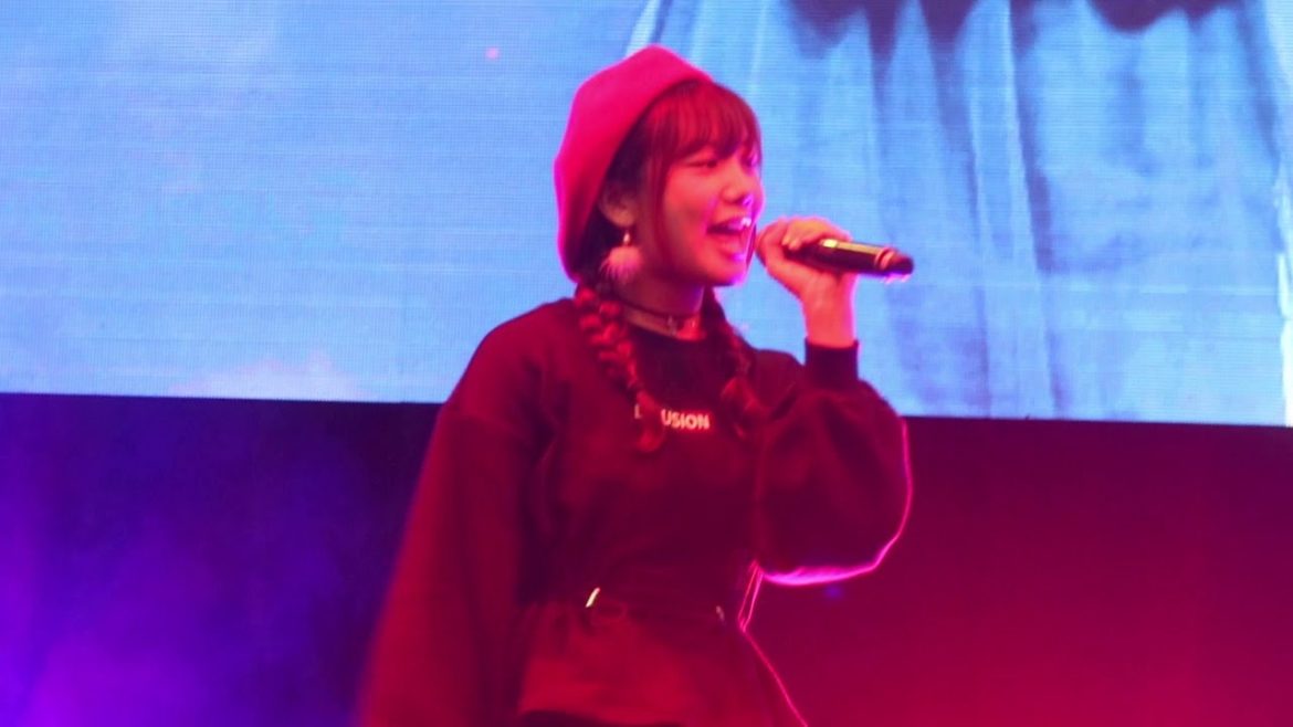 Kaede yuasa 湯浅 かえで