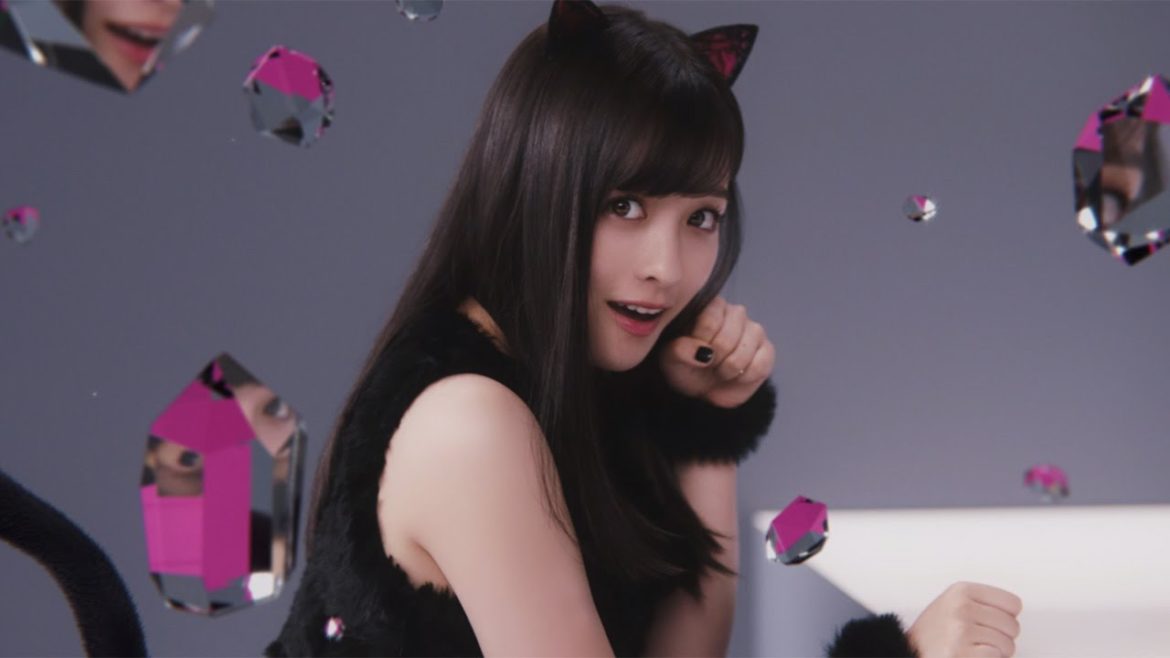橋本環奈、ネコ耳＆黒網タイツでセクシー“黒猫カンナ”に！　 「リップベビークレヨン リップ&アイ」新CM「黒猫カンナ」編　#Kanna Hashimoto　#Japanese Idol