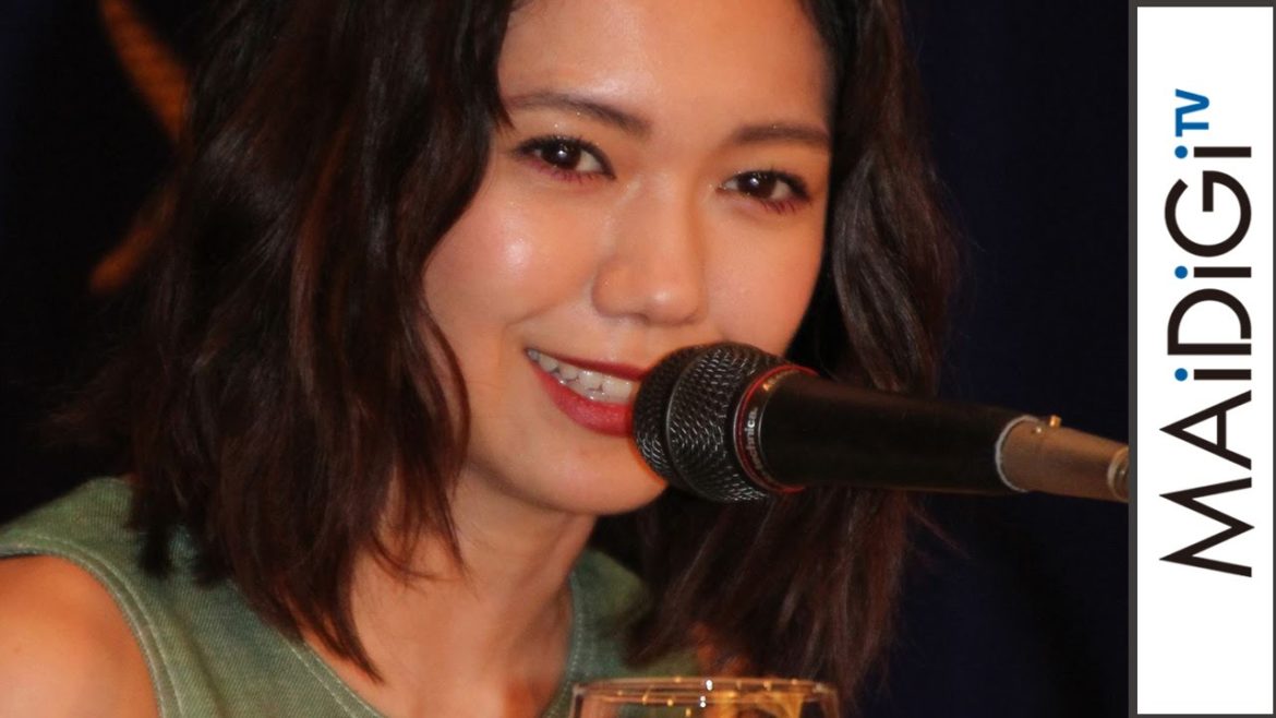 二階堂ふみ、外国人記者相手に流ちょうな英語であいさつ　映画「ふきげんな過去」会見1　#Fumi Nikaido　#Fukigen na Kako