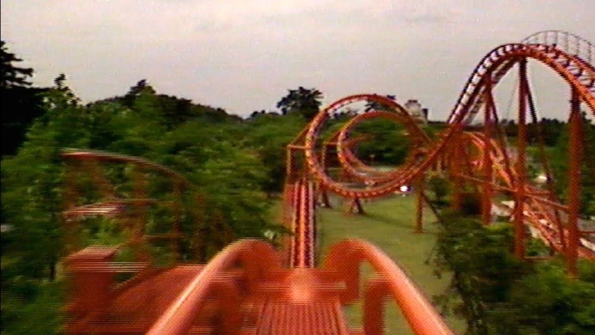 【4K60P】1988 西武園ゆうえんち ループスクリューコースター / Loop screw coaster at Saitama Seibuen Yuenchi
