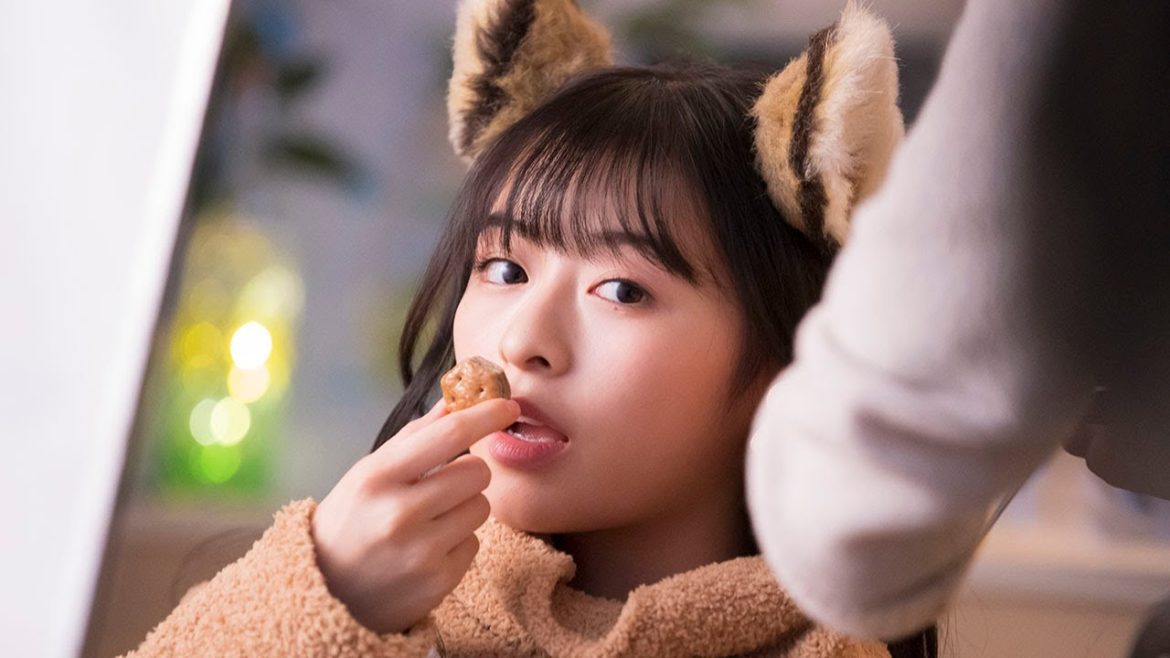 森七菜、OL姿からキュートな森のリスに変身! ハイテンションで手足ジタバタ ロッテ新テレビCM「パイの実 ショコラひとり占め」編 森七菜、OL姿からキュートな森のリスに変身! ハイテンションで手足ジタバタ ロッテ新テレビCM「パイの実 ショコラひとり占め」編