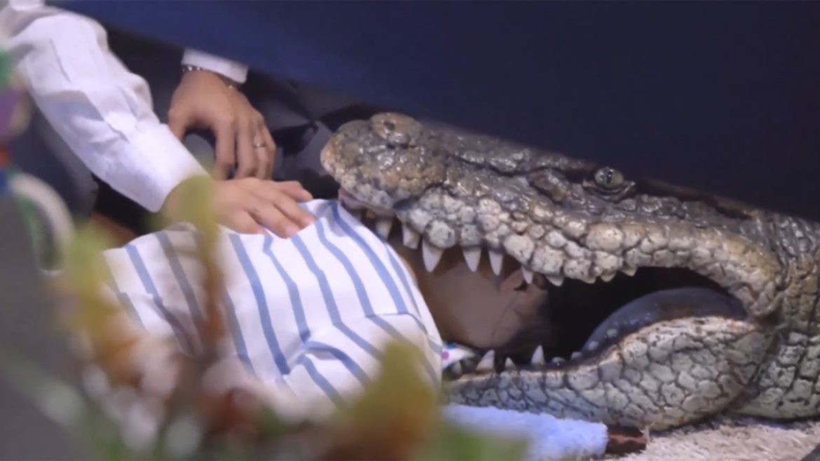 榮倉奈々、“死んだふり”メーキング映像公開　安田顕はなんともいえない表情　映画「家に帰ると妻が必ず死んだふりをしています。」特別映像が公開